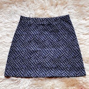 H&M Black and White Patterned Mini Skirt